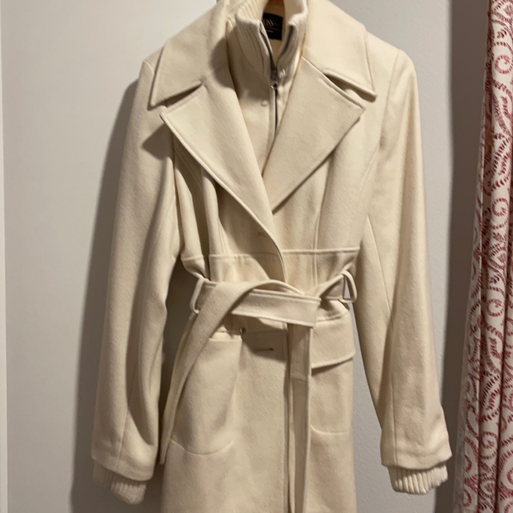 B Moss vintage cream tie waist peacoat- excellent condition!